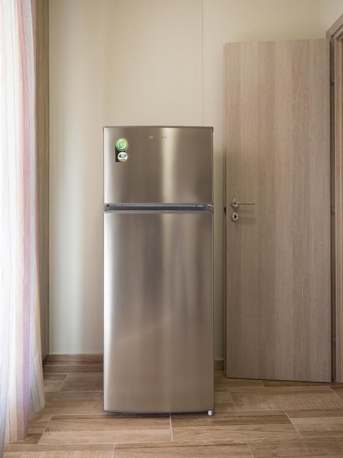 Cosy Apartment With Terrace Near Metro Station Афины Экстерьер фото